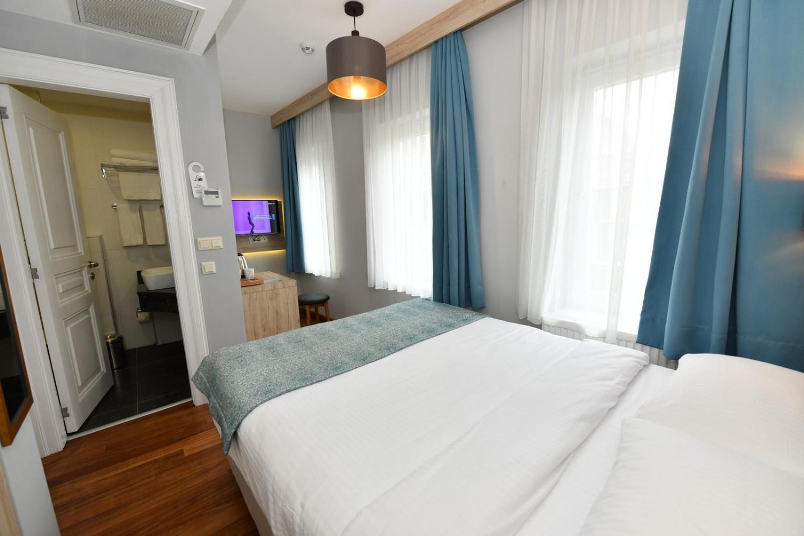Andi Hotel Стамбул Екстер'єр фото